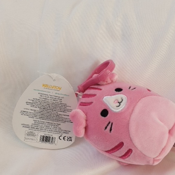 Squishmallows - Geraldine Pink Cat Clip, NWT - Picture 3 of 4
